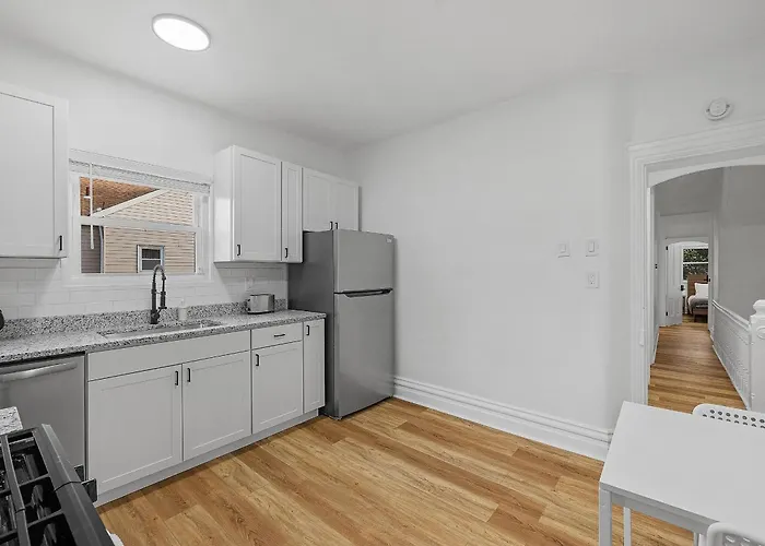 Bloomfield, Shadyside !c Modern And Cozy Private Bedroom With Shared Bathroom Pittsburgh